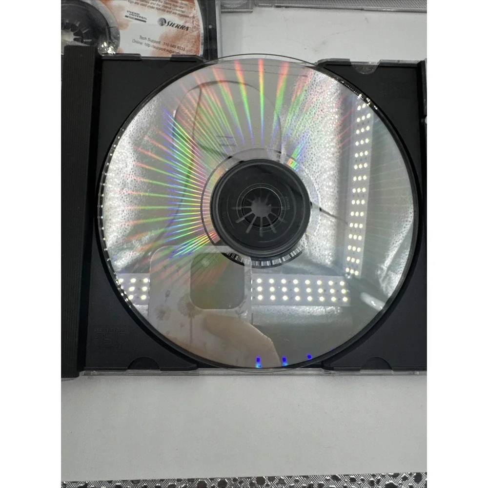Half-Life 2 PC 2004 Complete 5 Disc Set